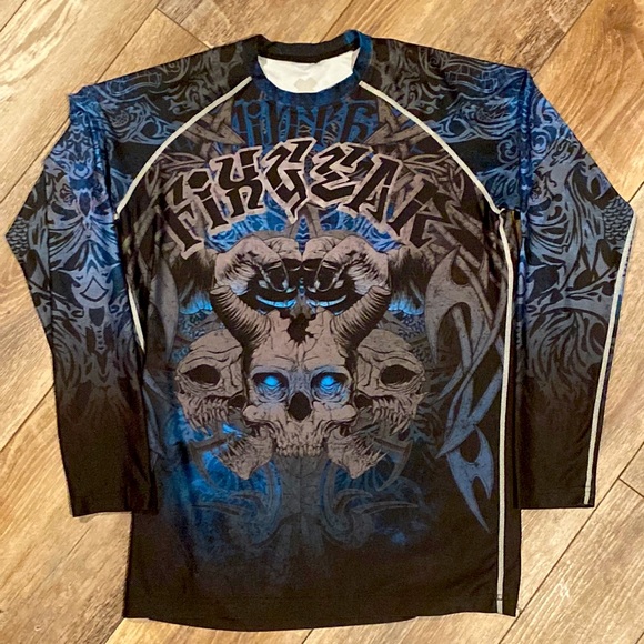 Compression Baselayer Shirt UV Sun Protection UPF 50+ Skins Rash Guard - Picture 1 of 3